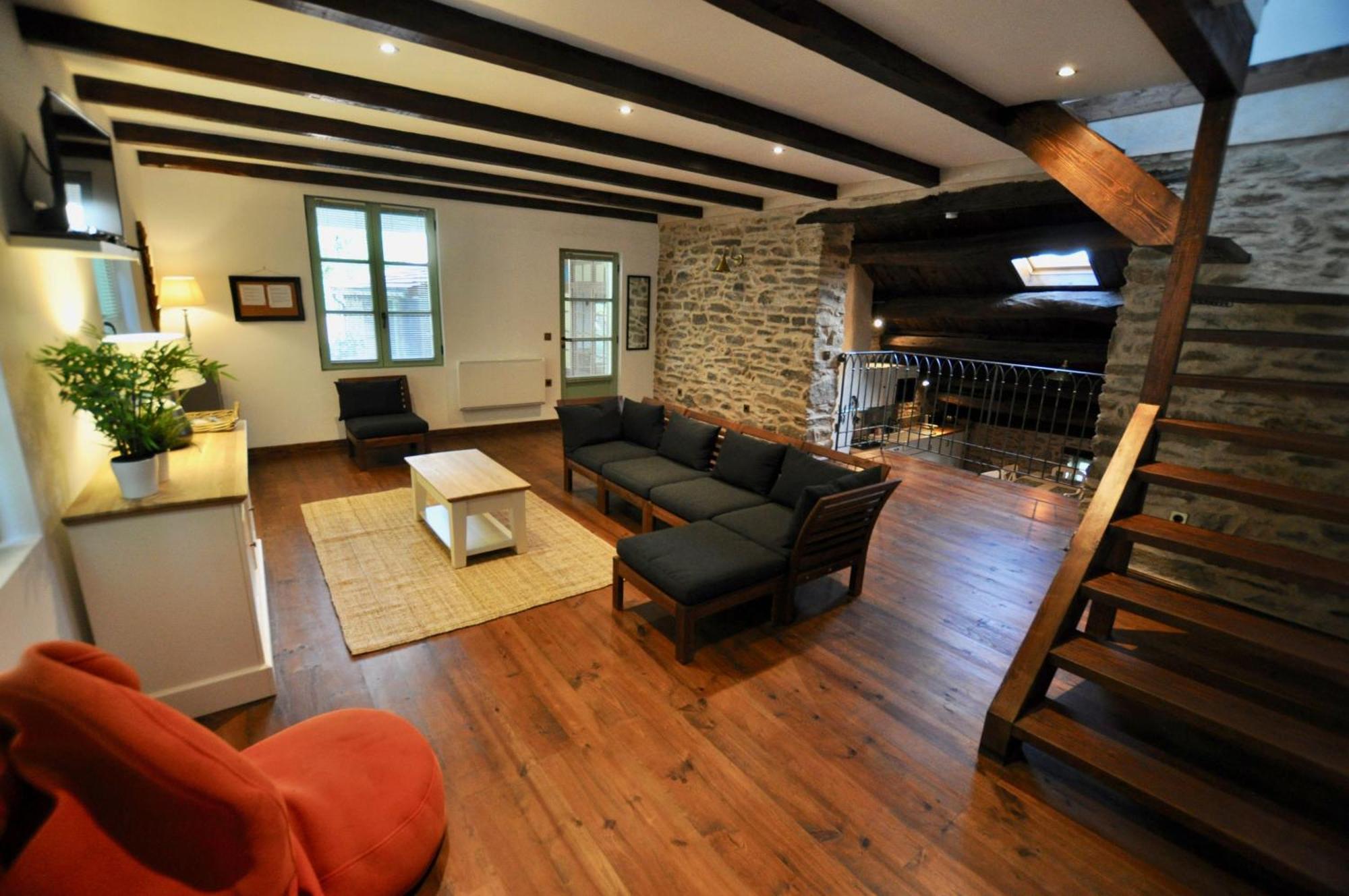 Les Coumayres Casa de Férias Riols