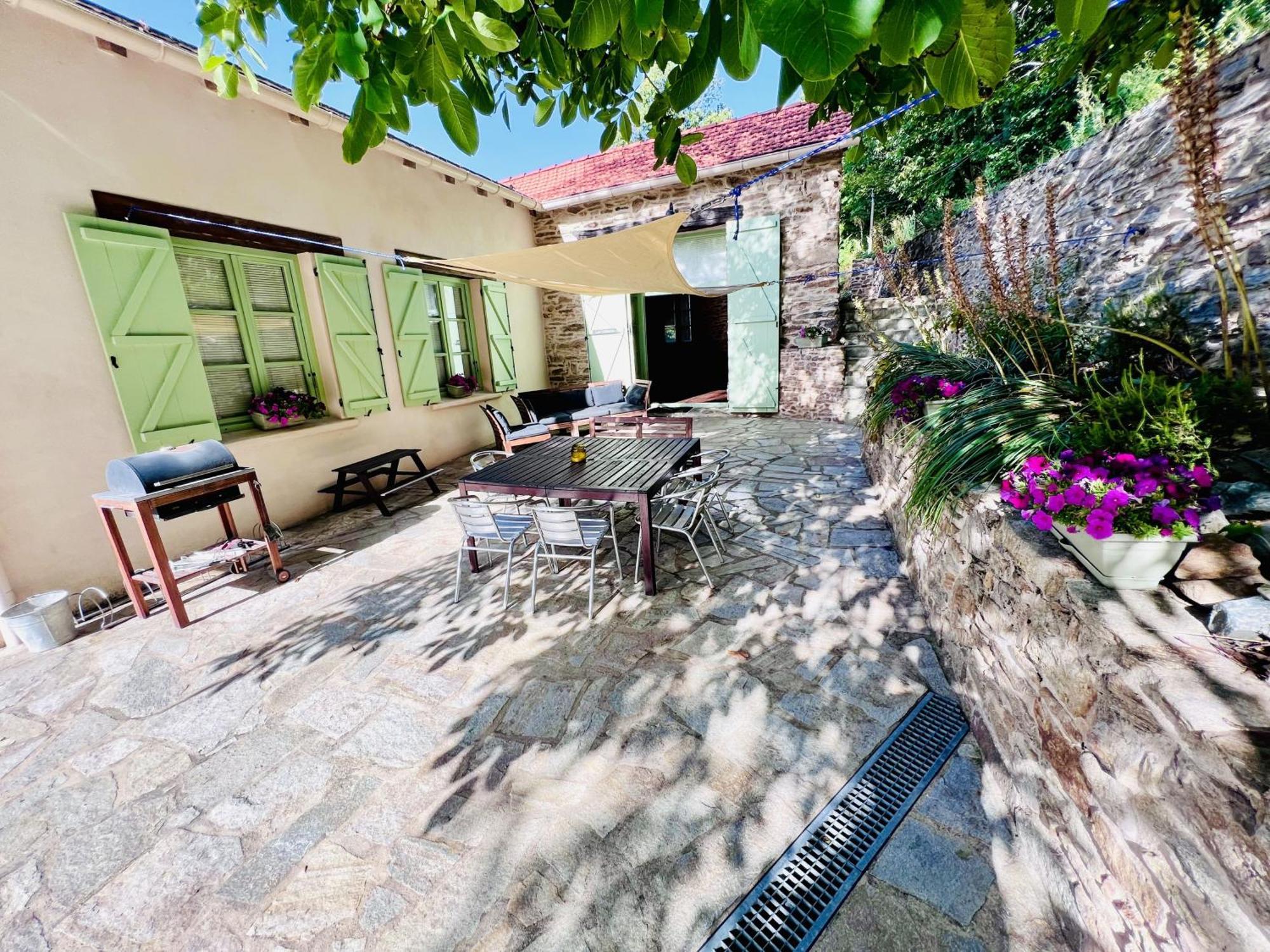Holiday home Les Coumayres Riols